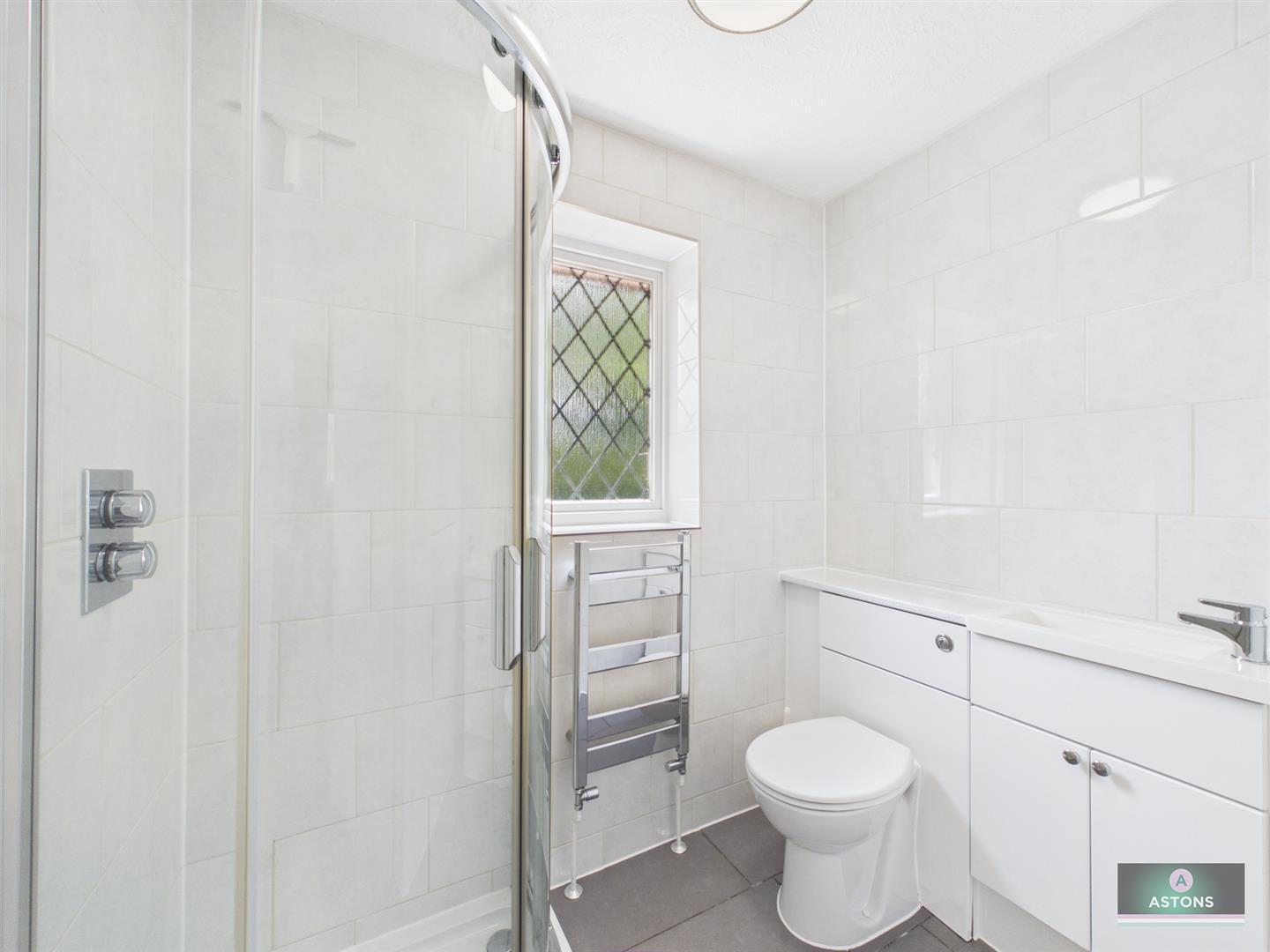 Graveney Road, Maidenbower Image 5