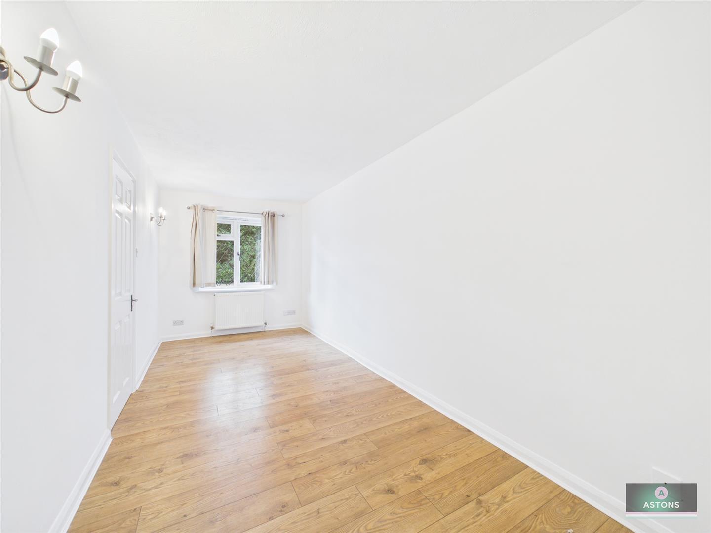 Graveney Road, Maidenbower Image 8