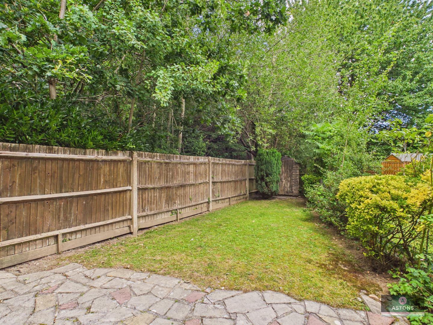 Graveney Road, Maidenbower Image 14