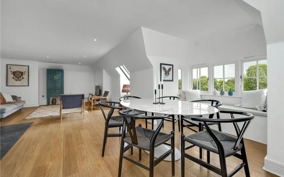 1 Bridge Road, East Molesey, KT8 photo 5