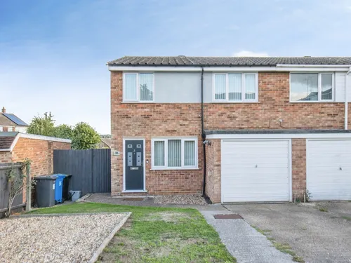 Holcombe Crescent, Ipswichphoto