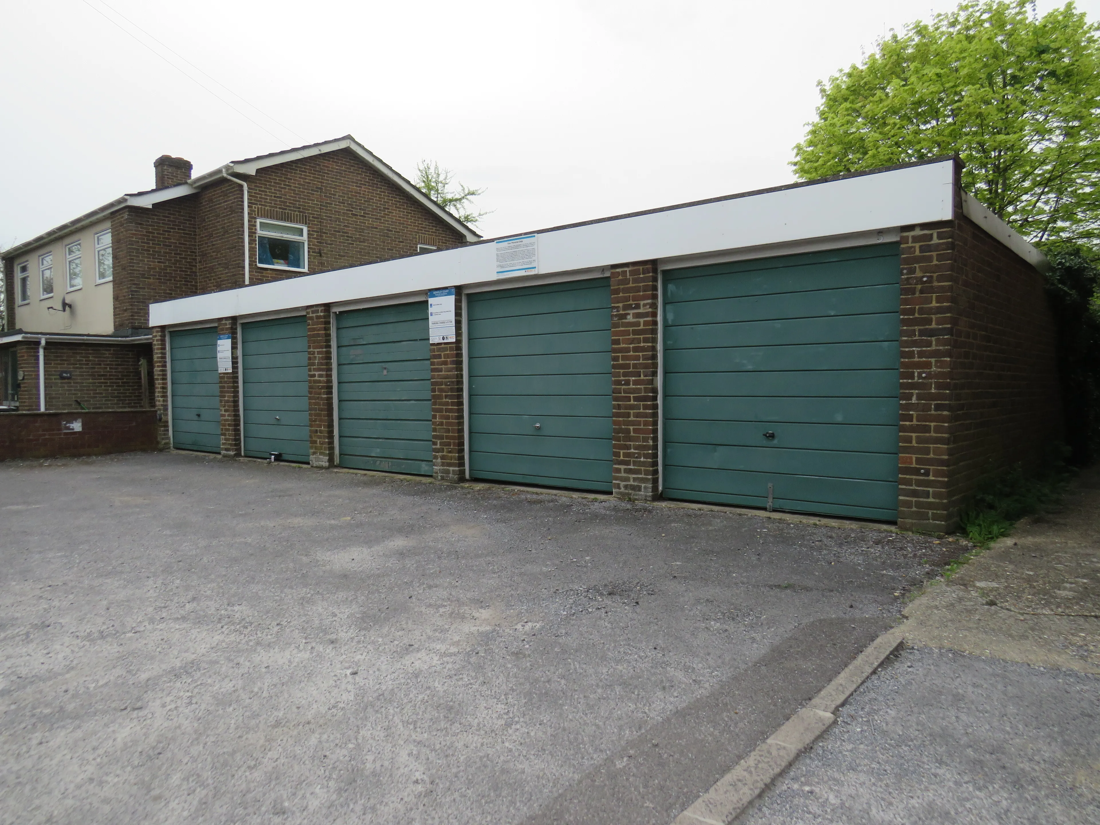 Property photo 0