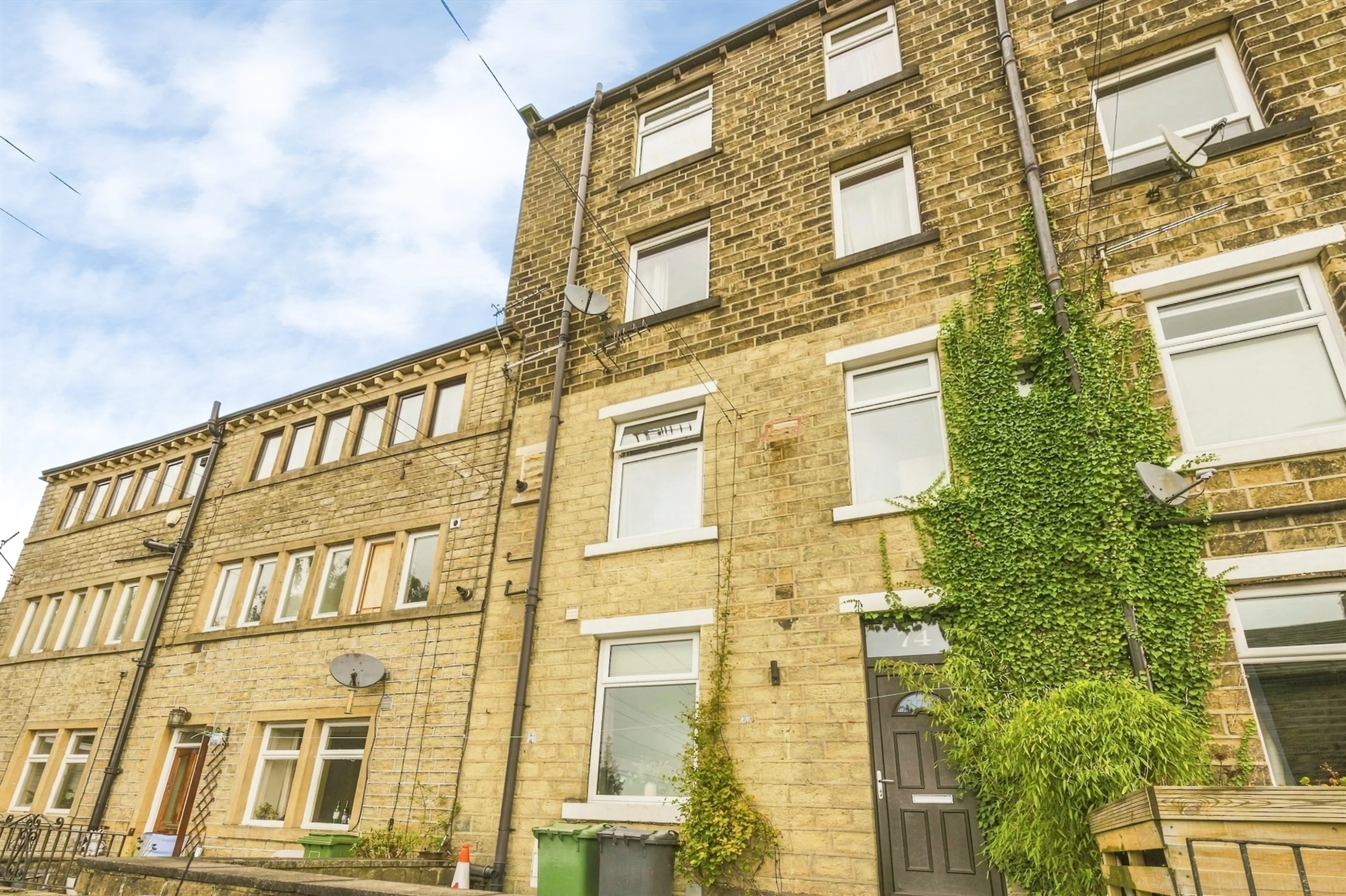 Property photo 0