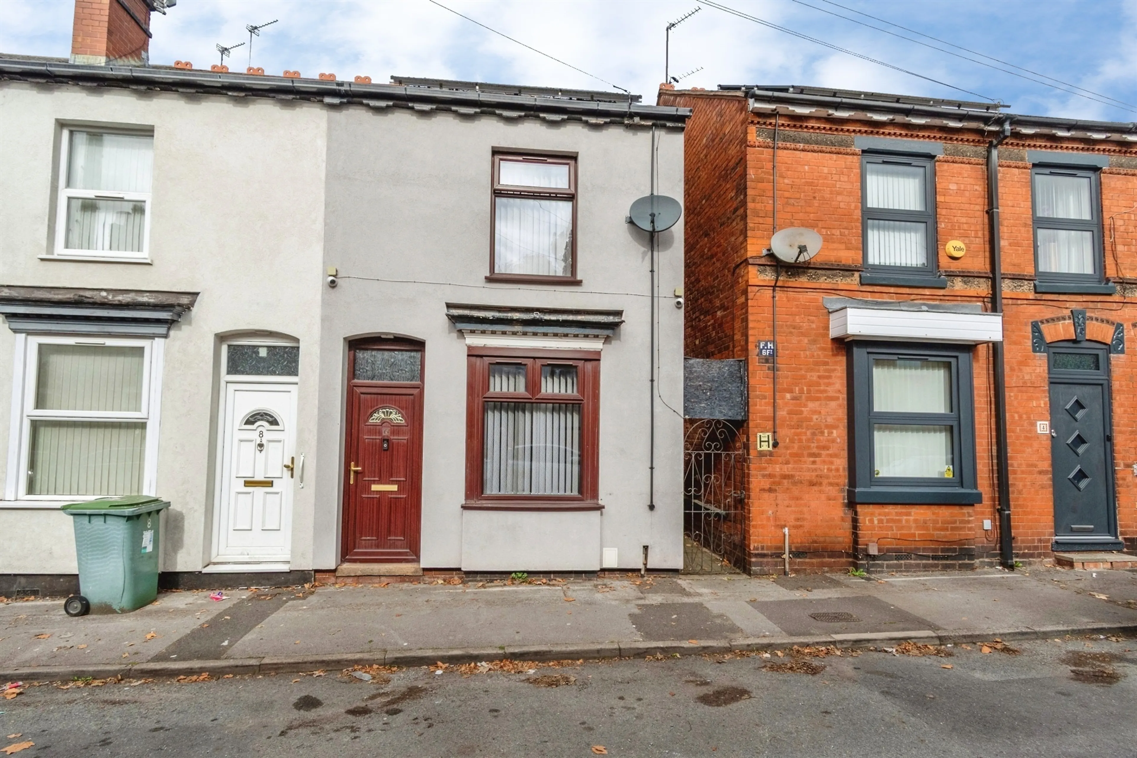 Property photo 0