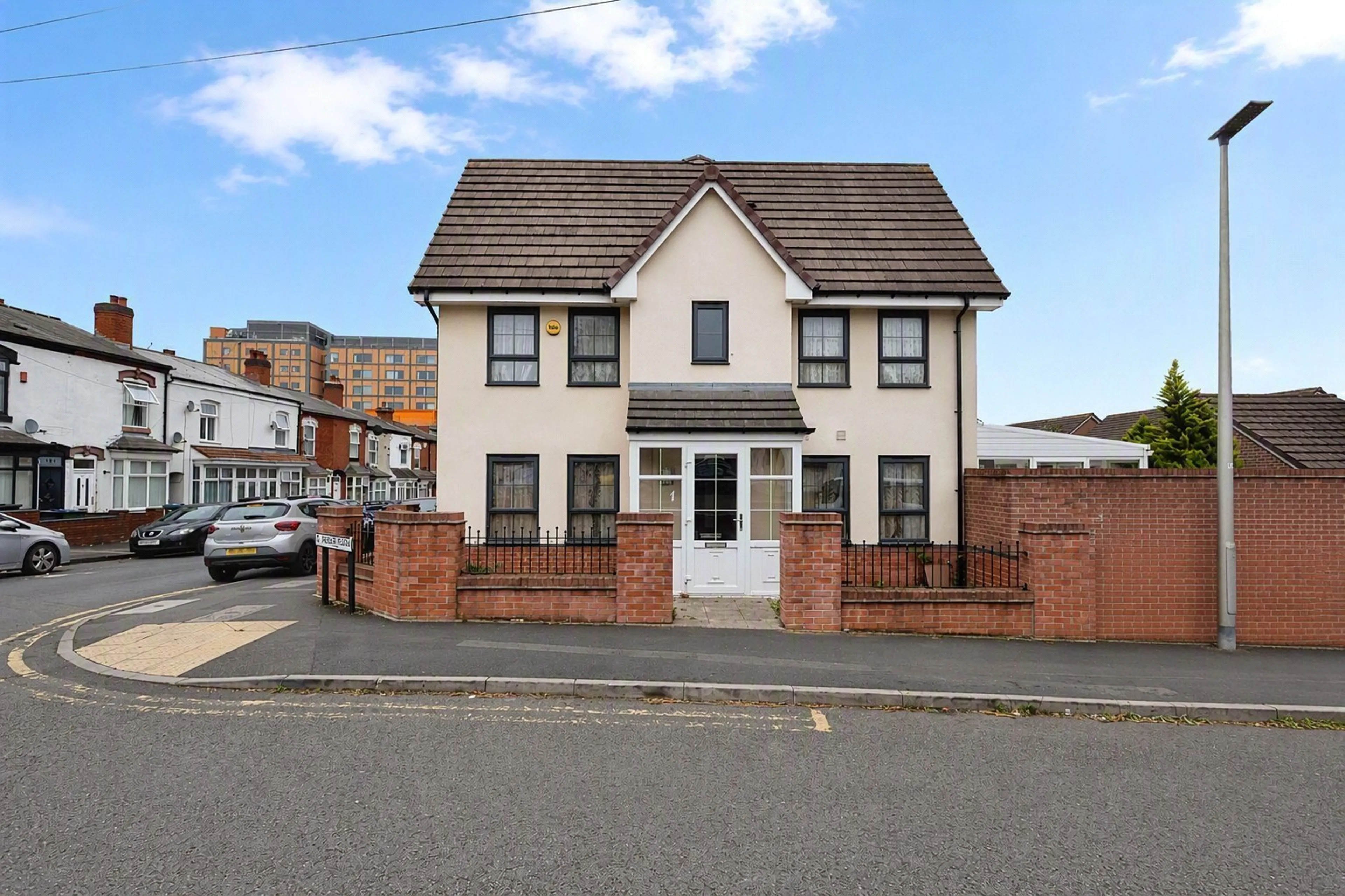 Property photo 0