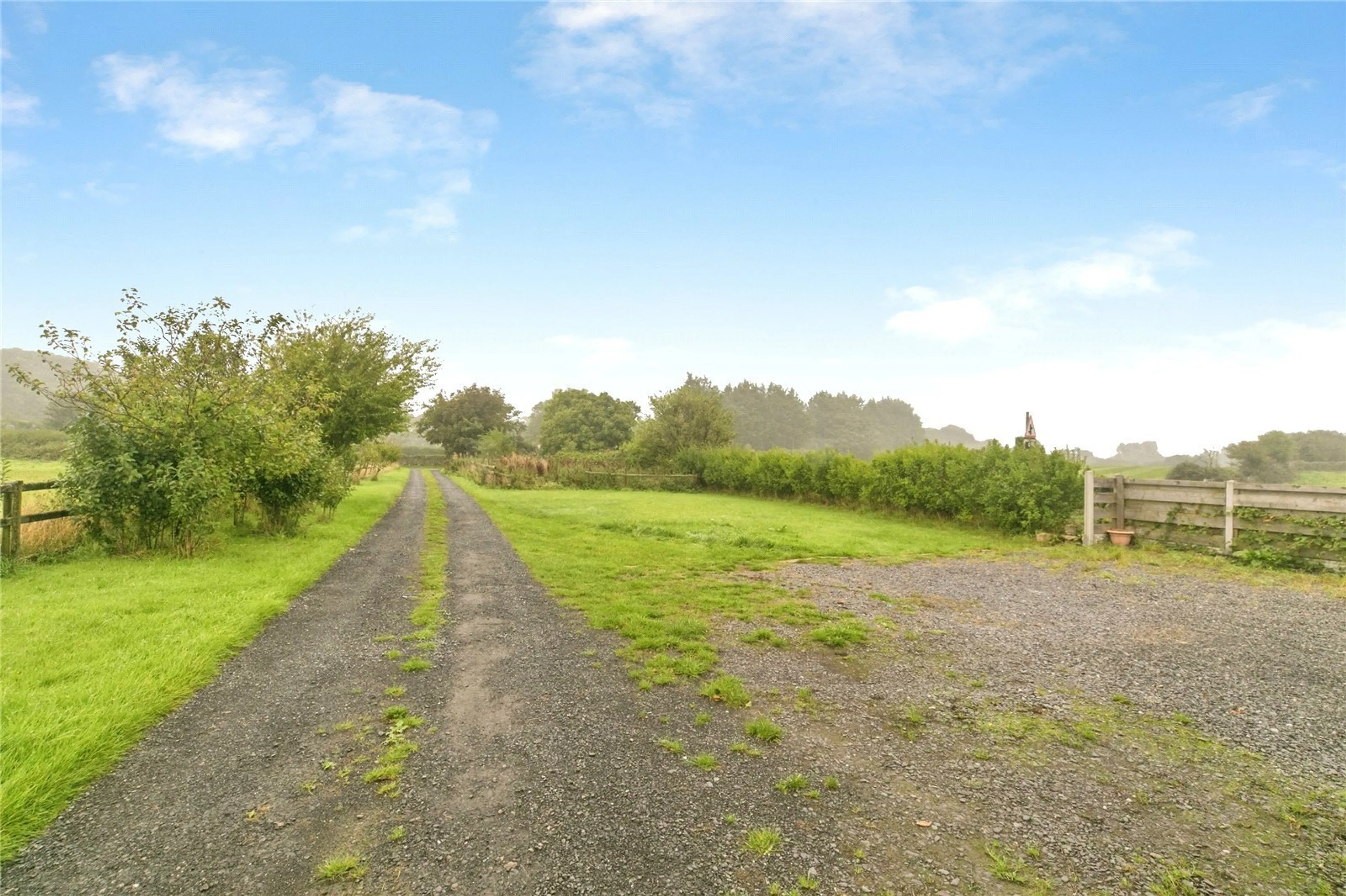 Property photo 35