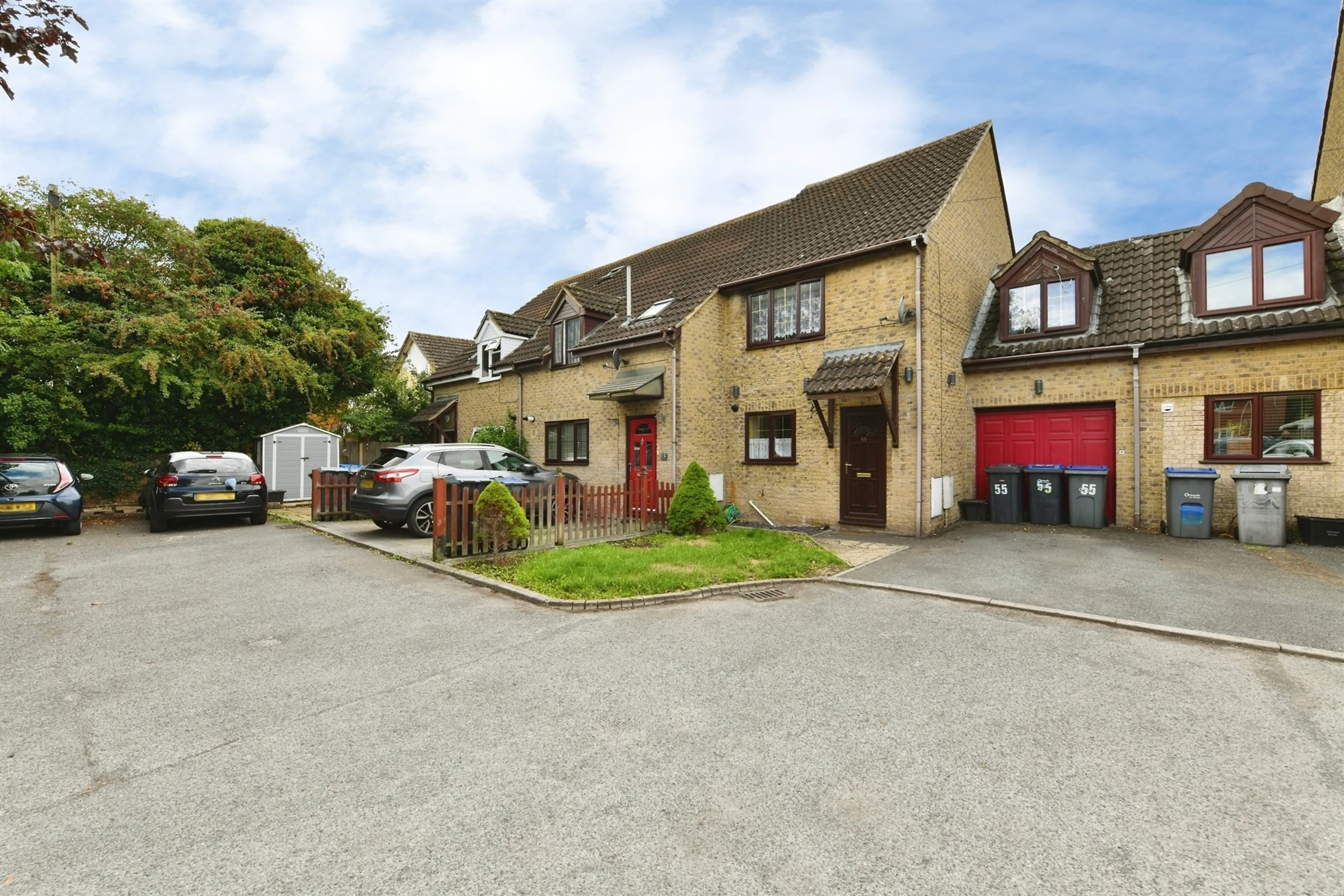 Property photo 0