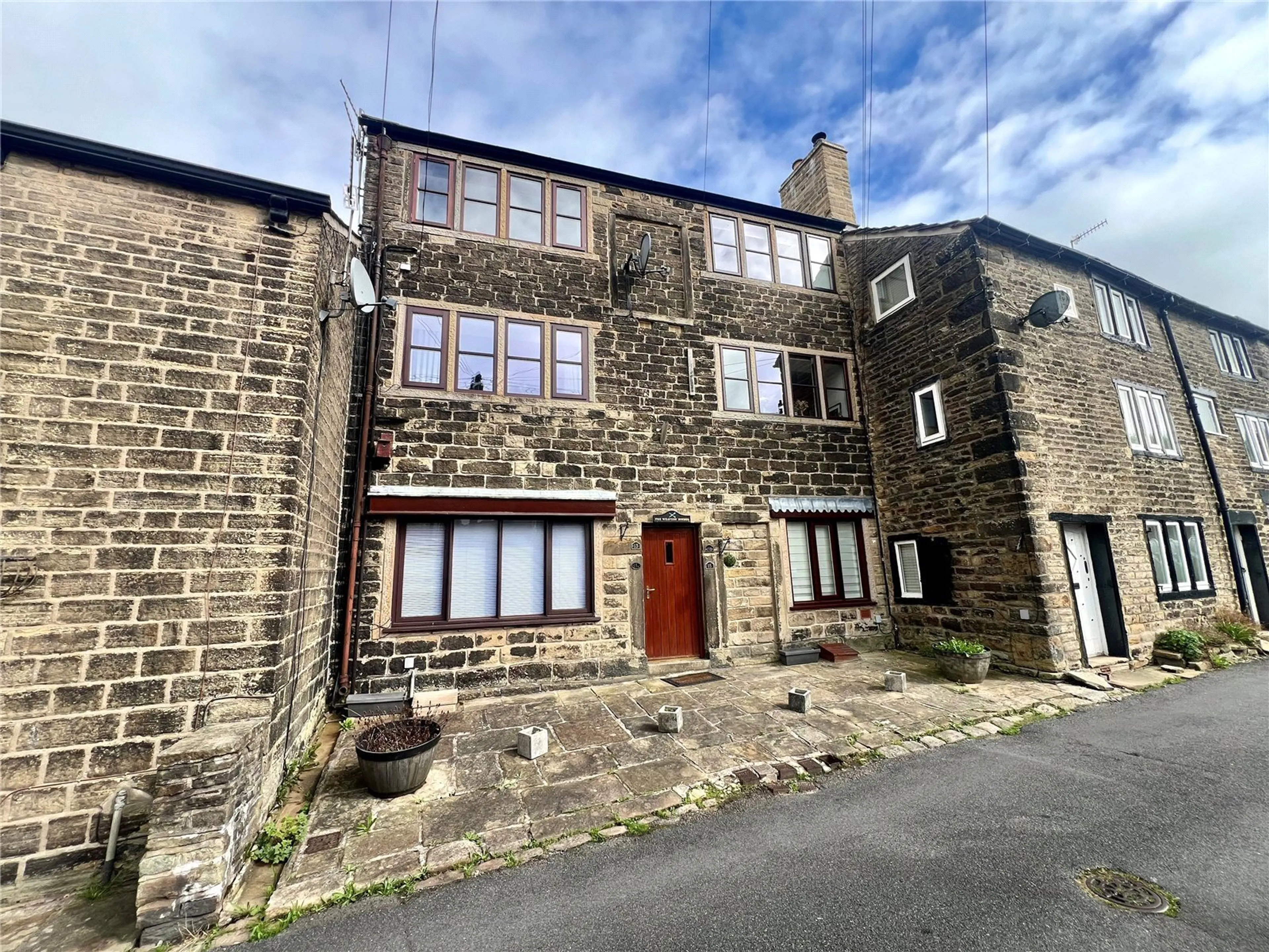 Property photo 0