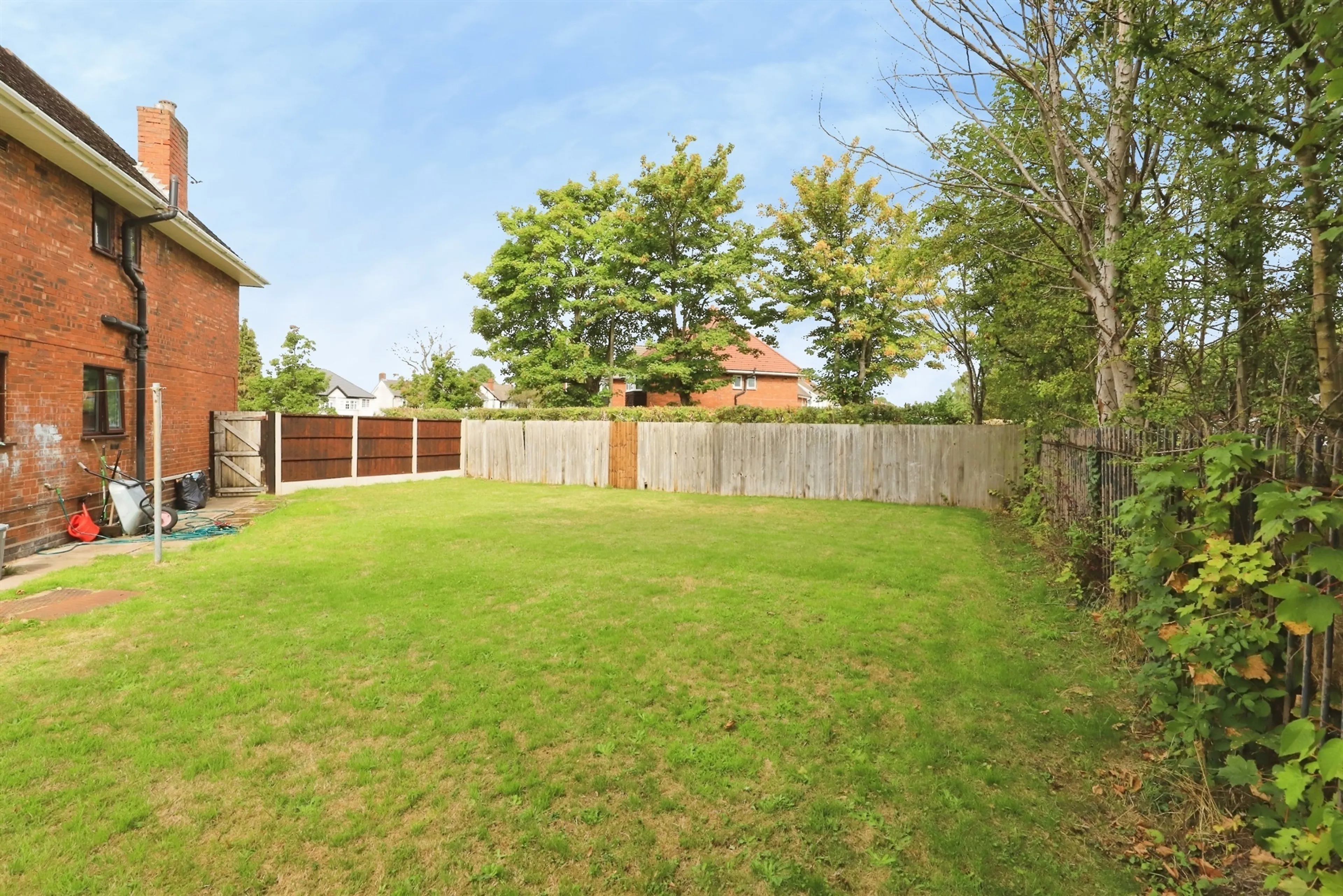 Property photo 11