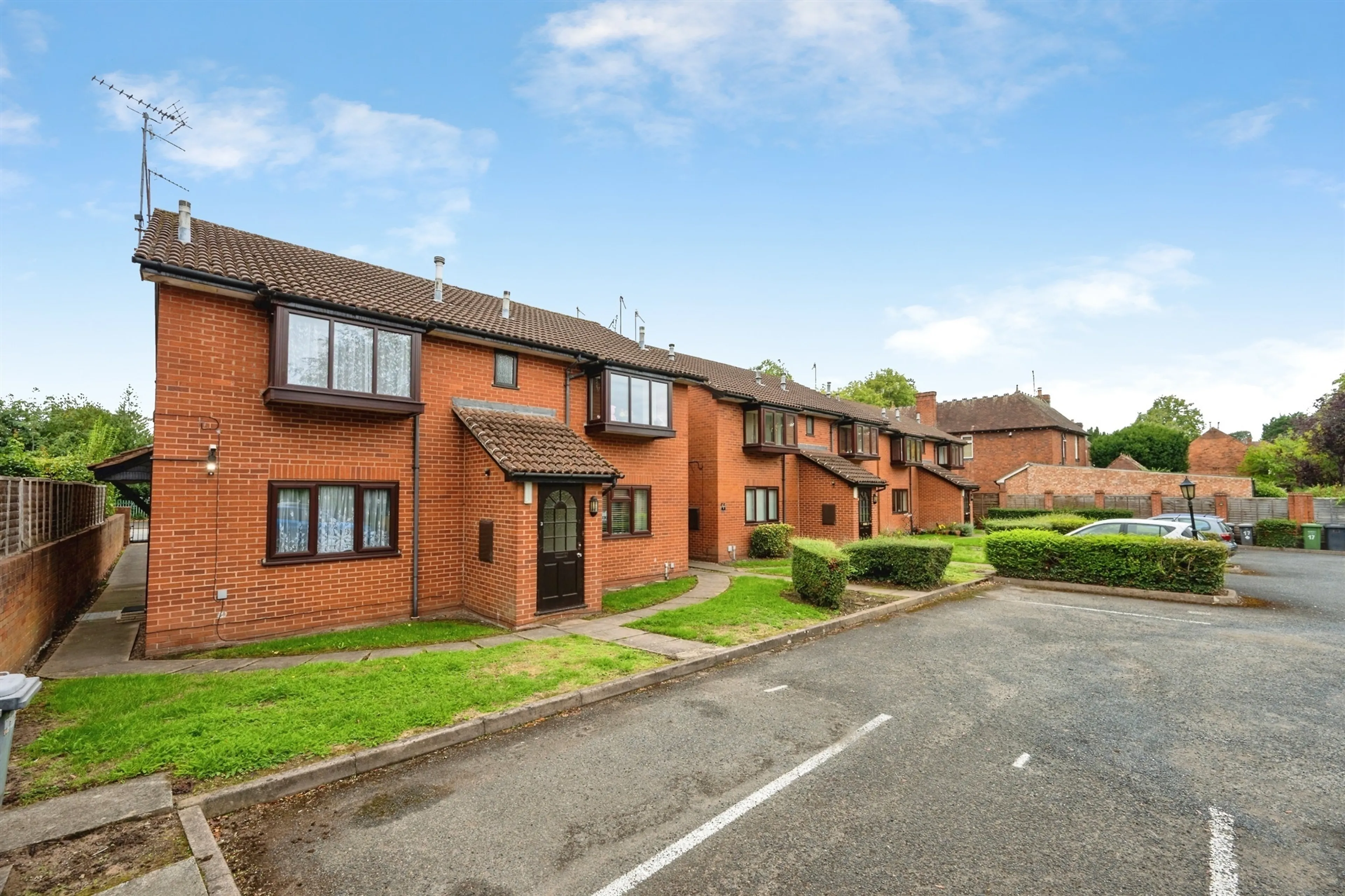 Property photo 0