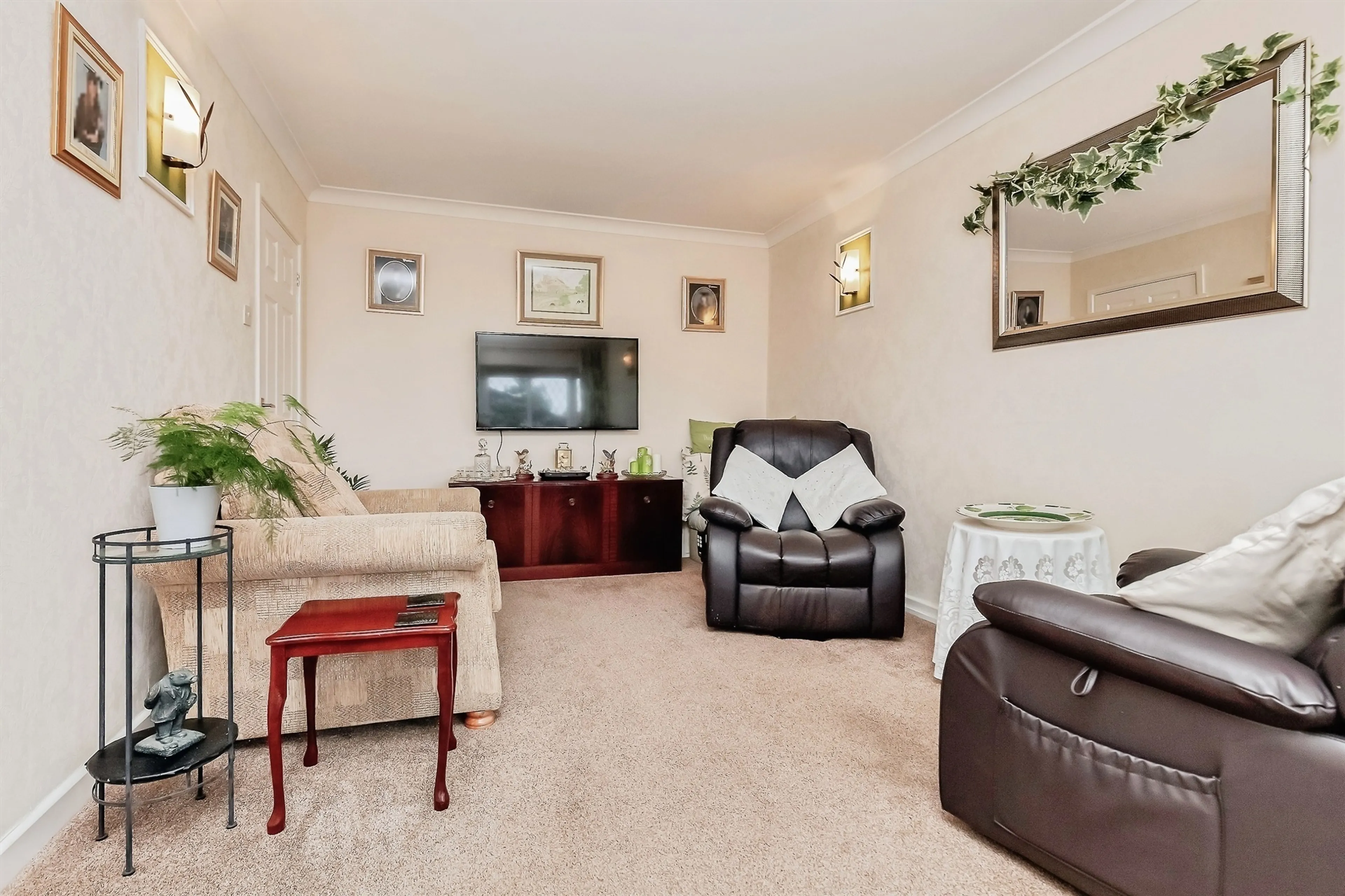 Property at Firdale Avenue, Rushden