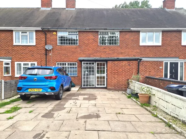 Long Nuke Road, Northfield, B31