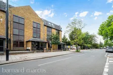 St. Johns Road, ISLEWORTH