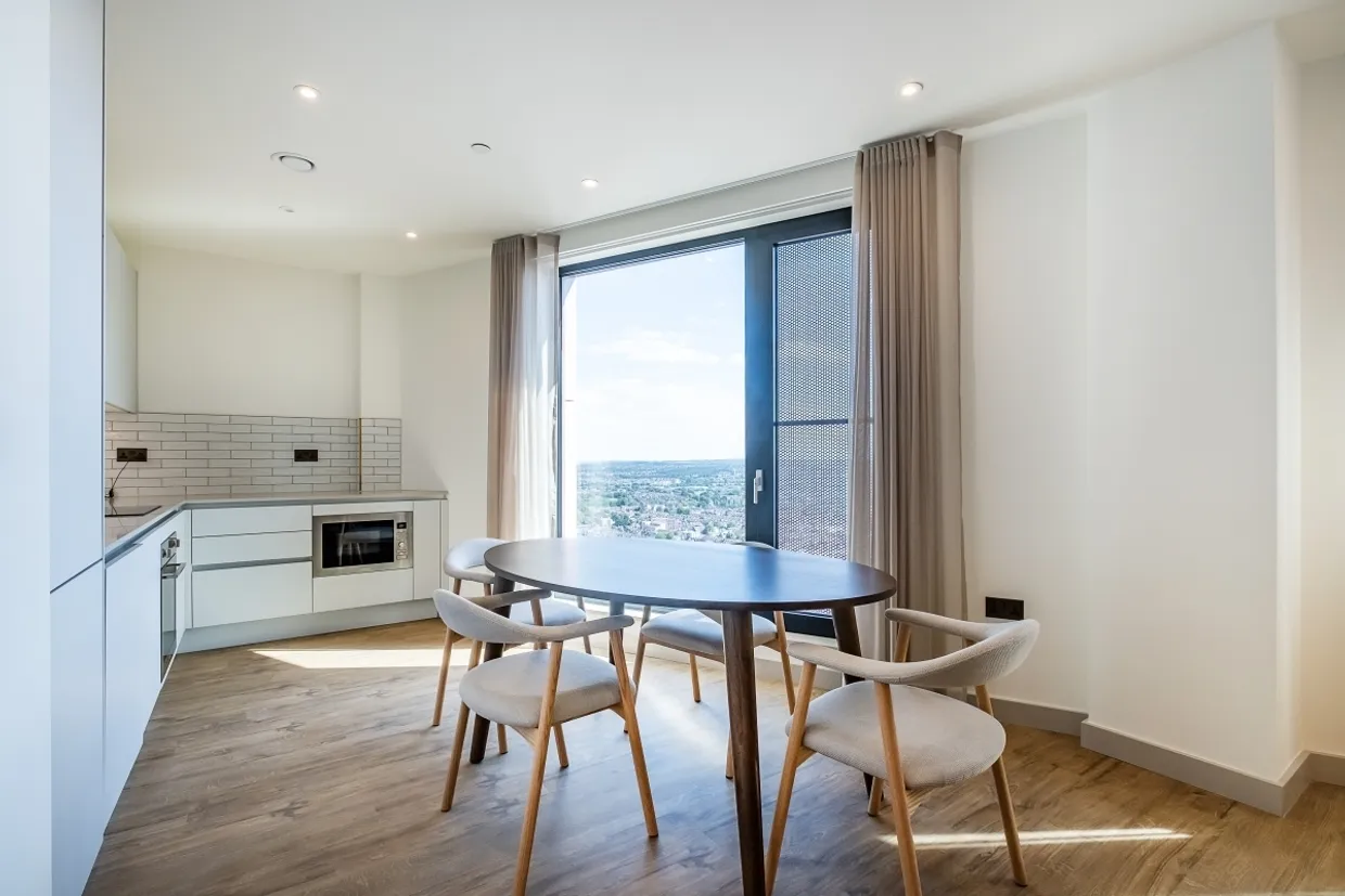 The Eades, 11 Selborne Road London E17 photo 2