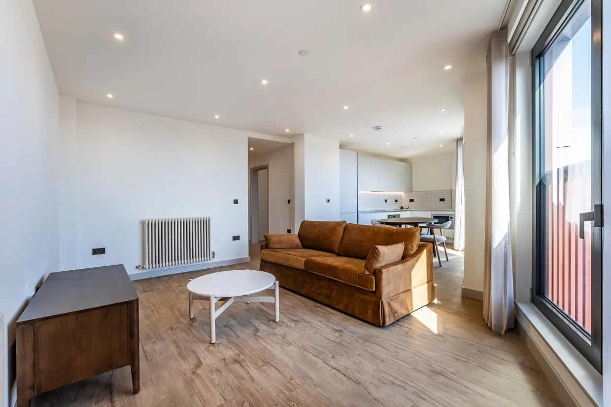 The Eades, 11 Selborne Road London E17 photo 4