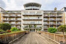 Kew Bridge Road Brentford TW8 photo 15