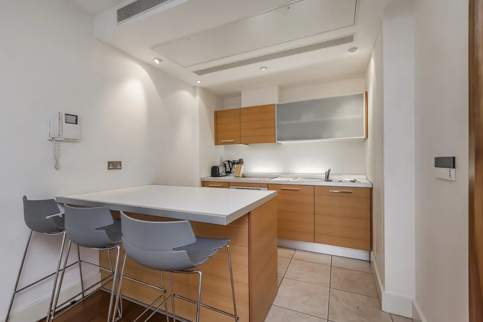 Praed Street Paddington W2 photo 2