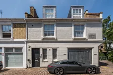 Pembroke Mews London W8 photo 3