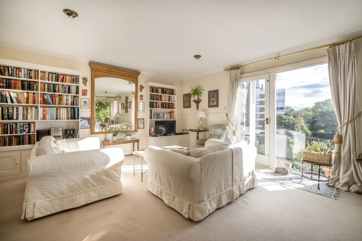 Warwick Drive London SW15 photo 2