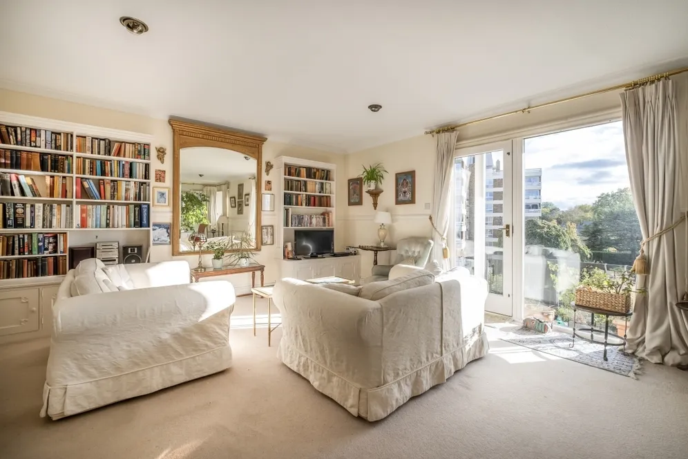 Warwick Drive London SW15 photo 2