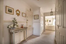 Warwick Drive London SW15 photo 8