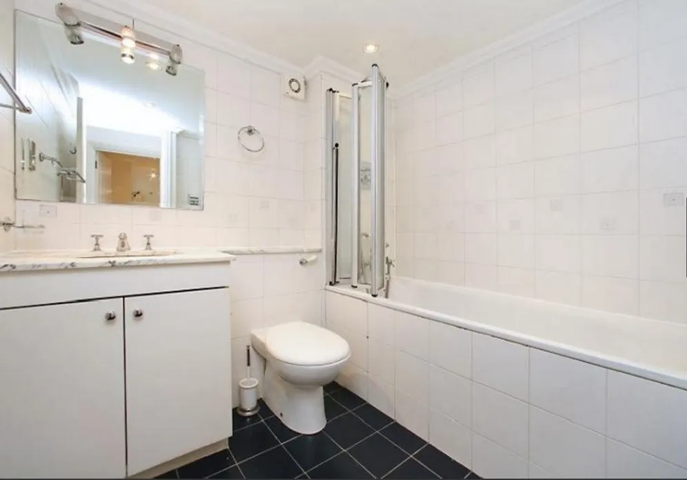 Greencroft Gardens London NW6 photo 6