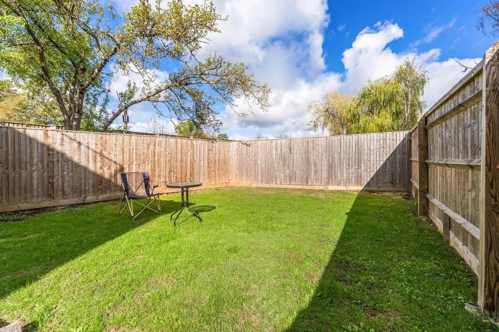 Bladon Close Oxford OX2 photo 15
