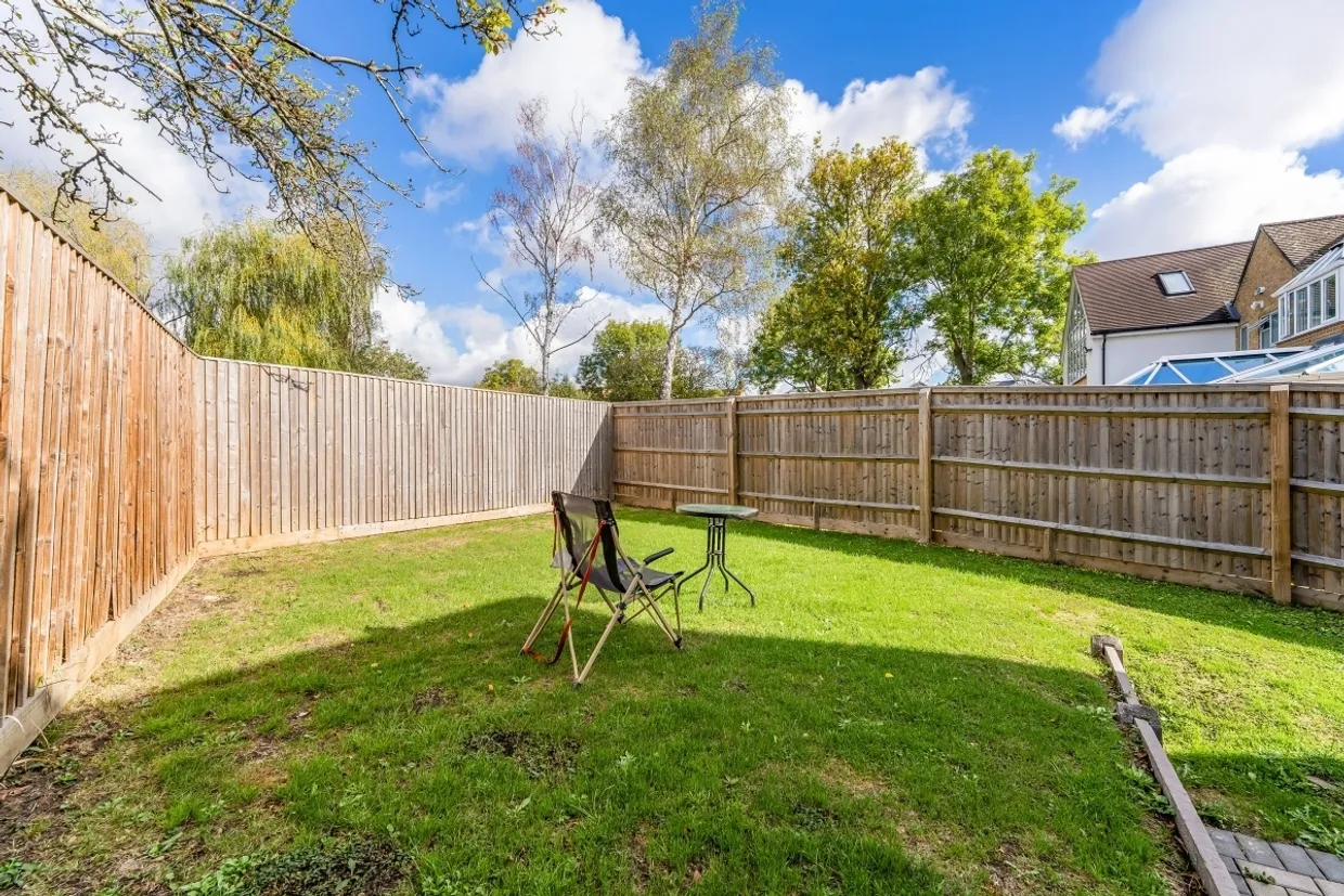 Bladon Close Oxford OX2 photo 16