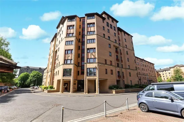 Parsonage Square, Glasgow, G4