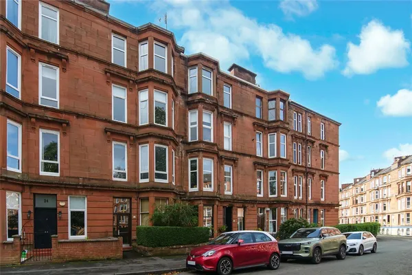Waverley Gardens, Shawlands, Glasgow,...