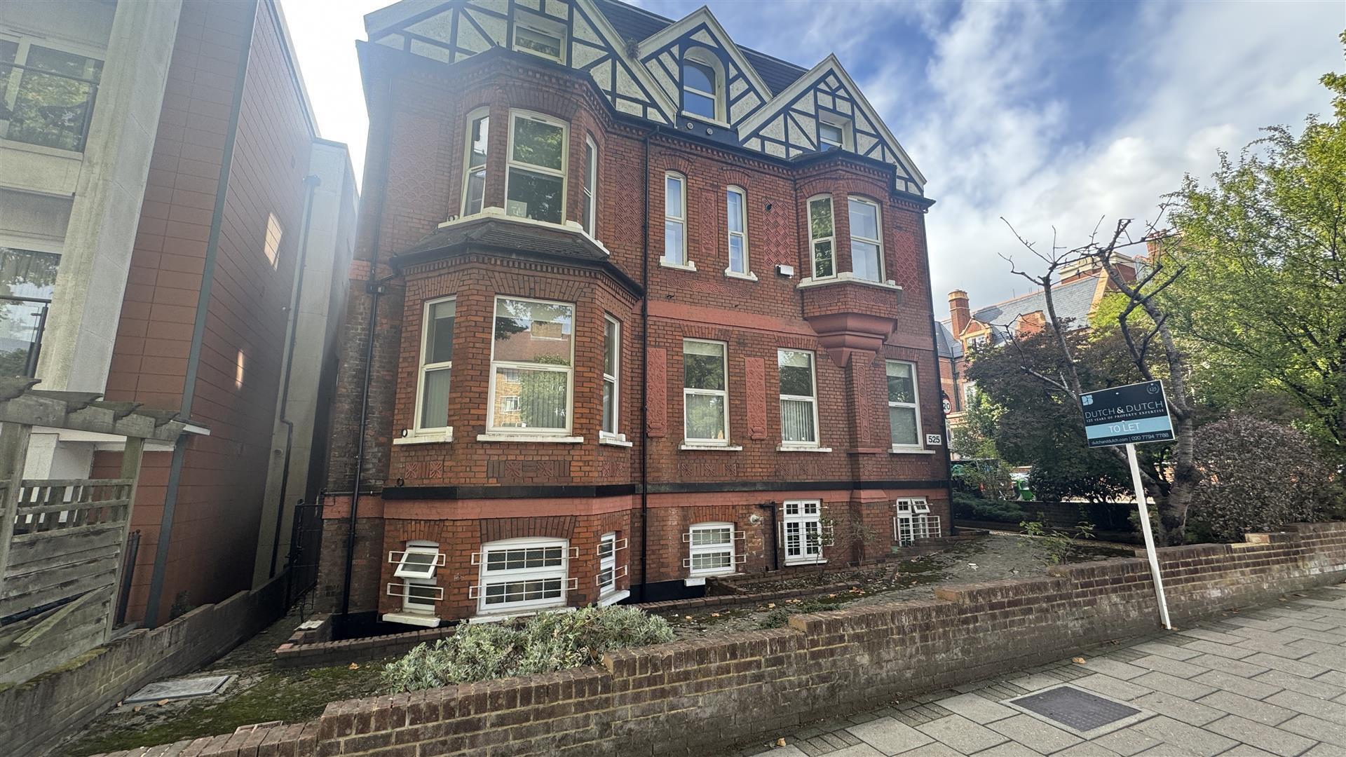 Finchley Road, London Image 8