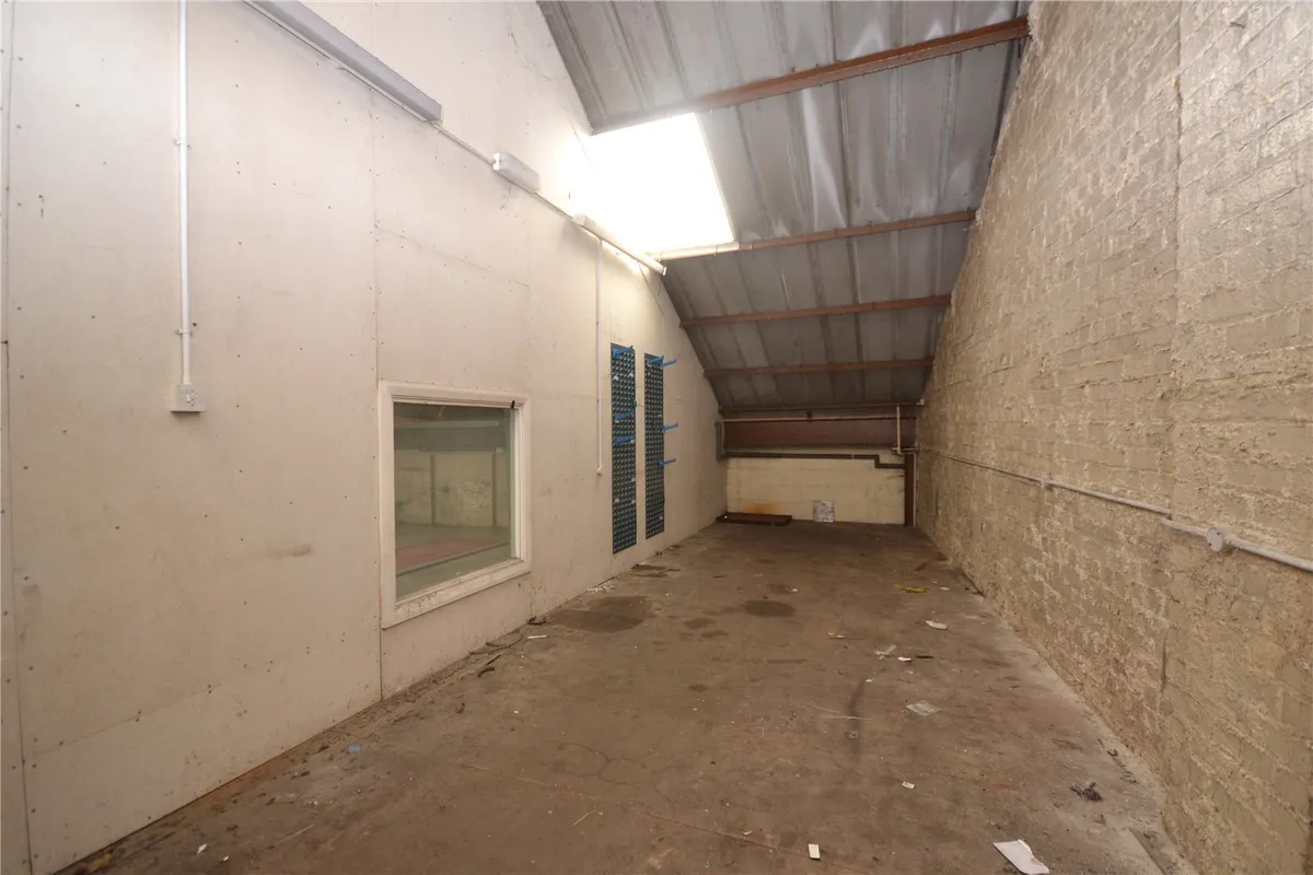 Beach Road, Bangor, Gwynedd, LL57