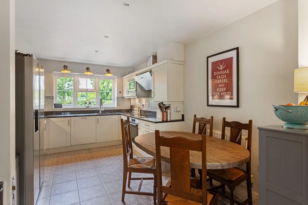 Windrushes, Caterham, CR3 photo 10