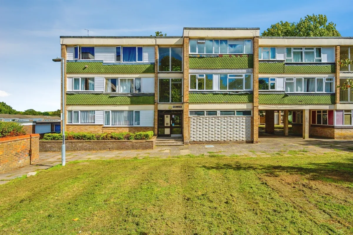 Livingstone Walk, Hemel Hempstead