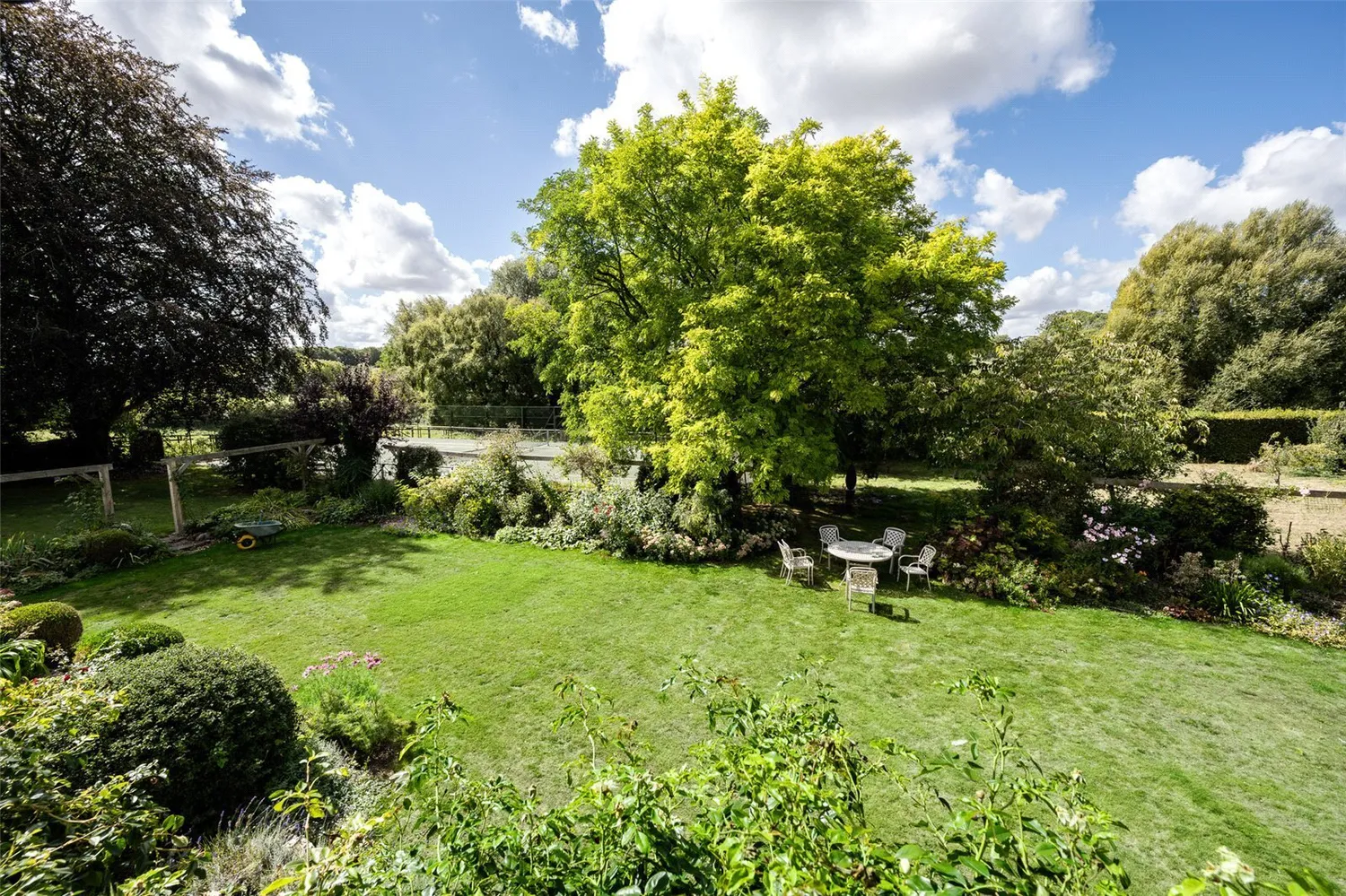 High Street, Tarrant Monkton, DT11 photo 22