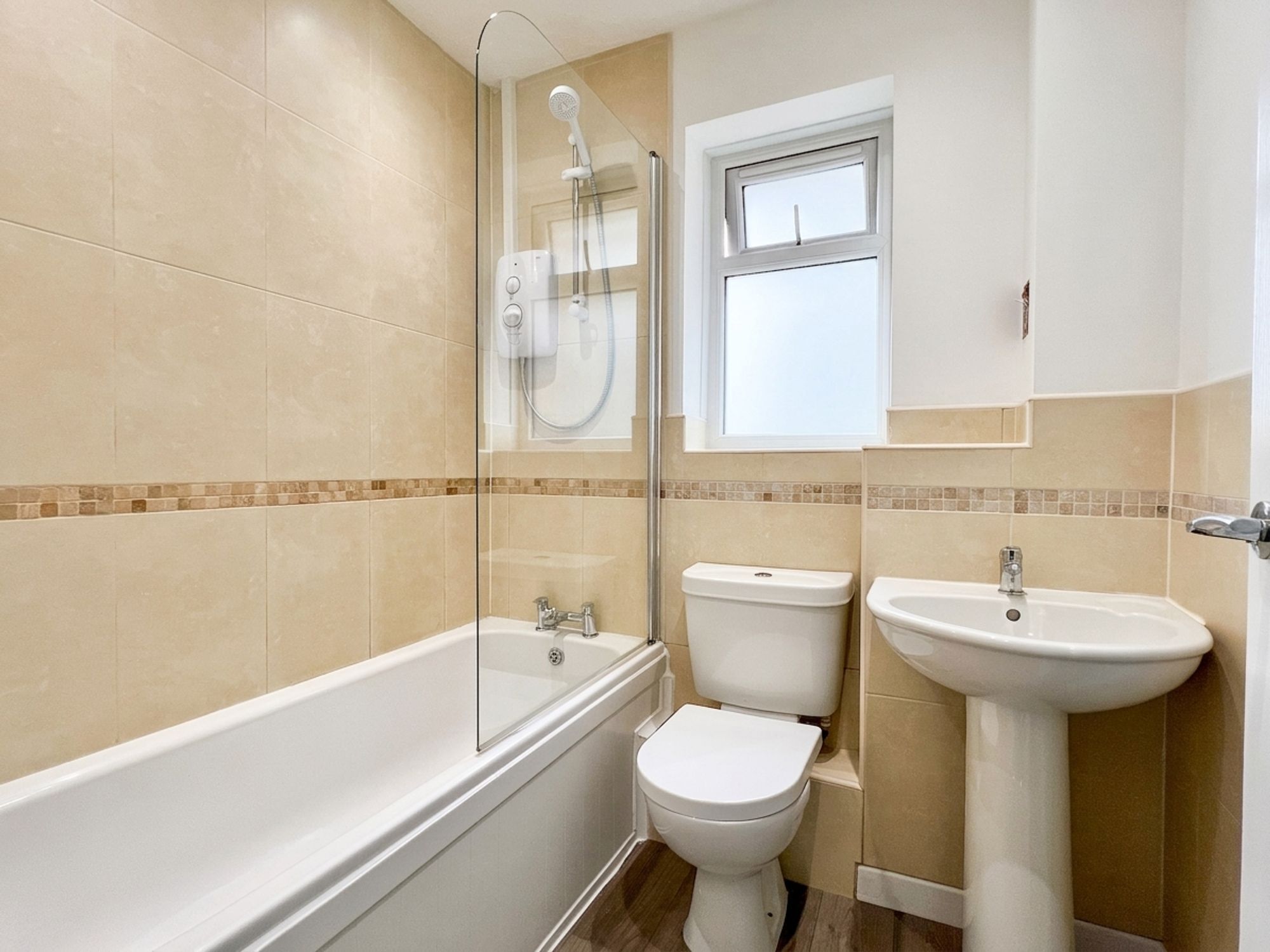 Walkers Gate, Wellington, TA21 Image 12