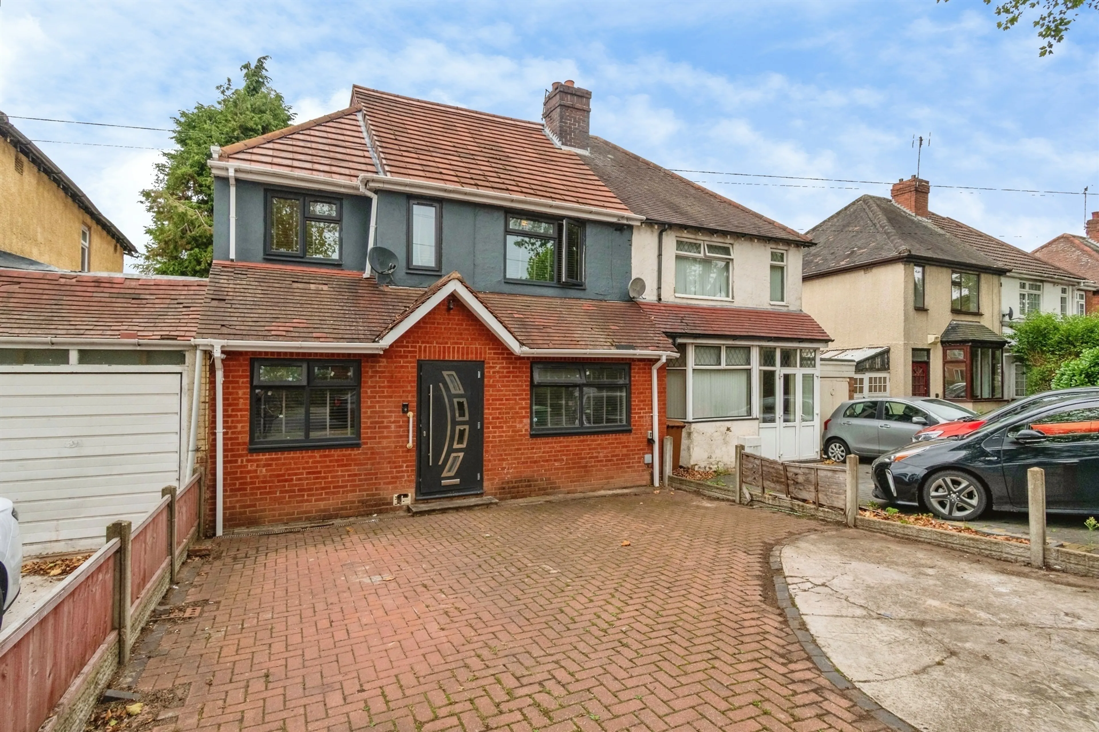 Property photo 0