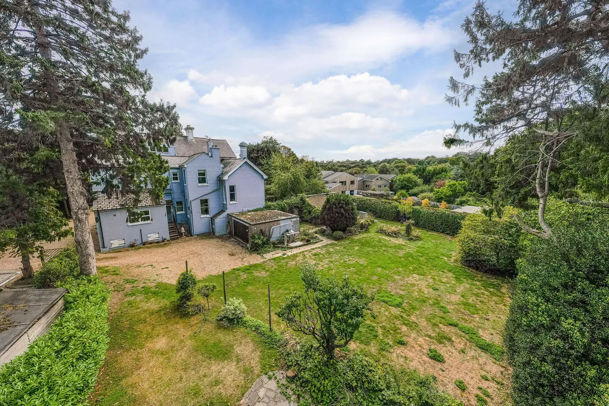 Copthill Lane, Kingswood, KT20 photo 4