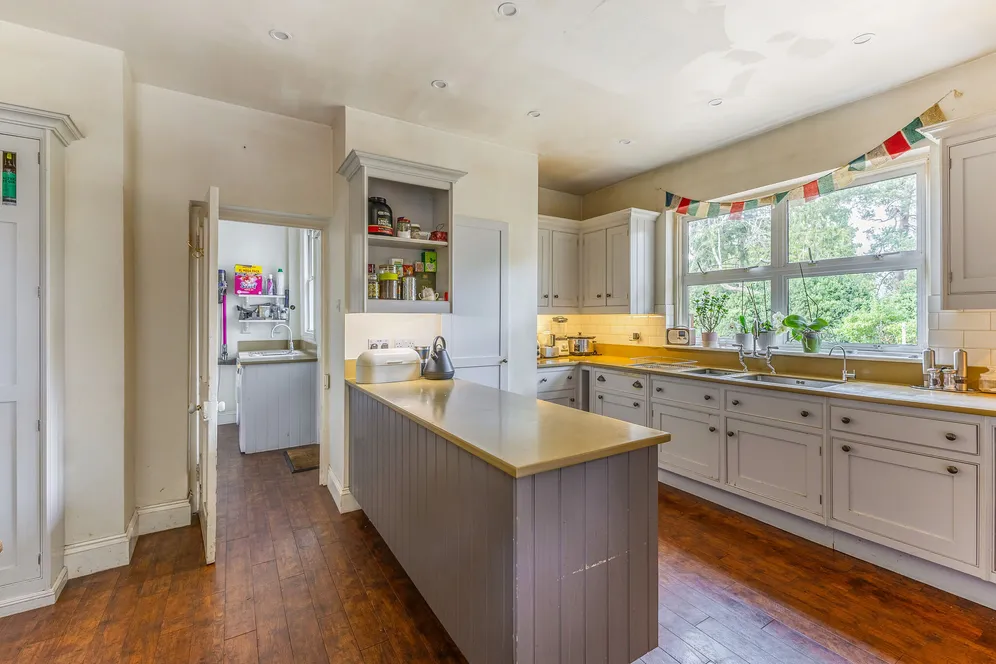 Copthill Lane, Kingswood, KT20 photo 5