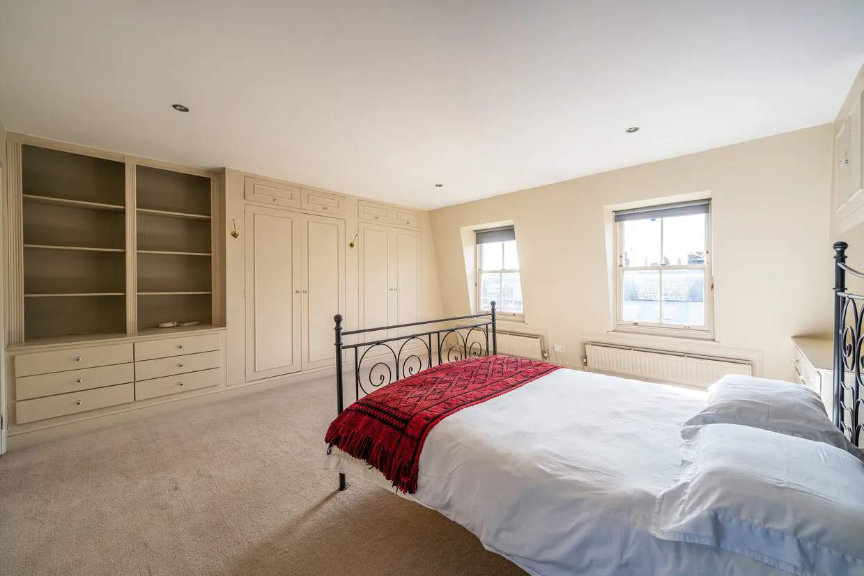 Lillieshall Road, London, SW4 photo 18