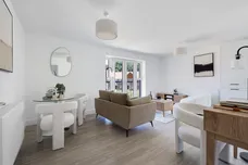 Haroldslea Drive, Horley