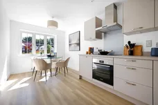 Haroldslea Drive, Horley
