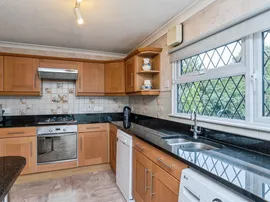 Ashwood Lane, Wervin, Chester thumb 3