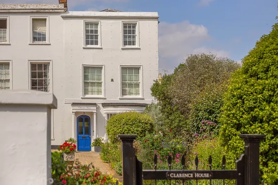 Park Road, Teddington, TW11