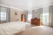 Park Road, Teddington, TW11 photo 6