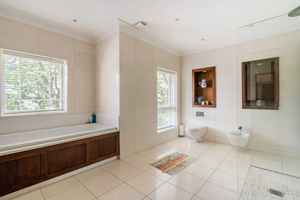 Fishers Wood, Sunningdale, SL5 photo 14