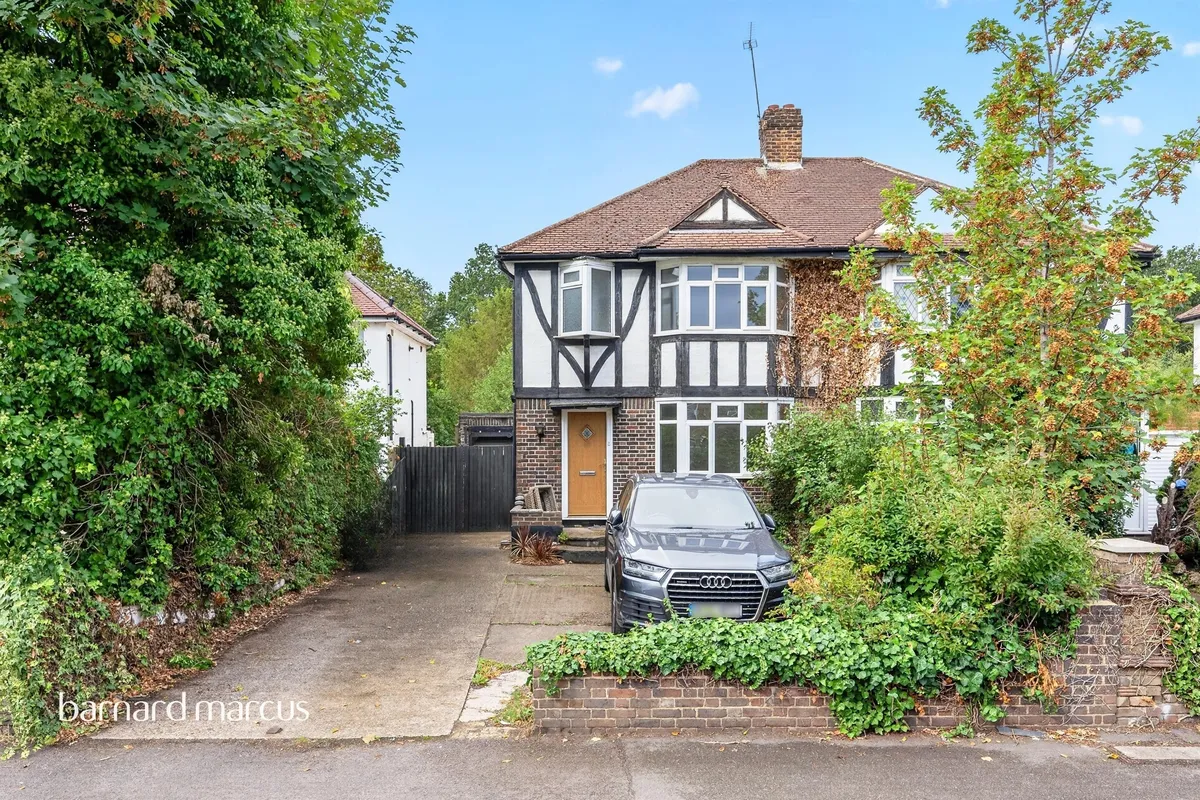 Beverley Way, London