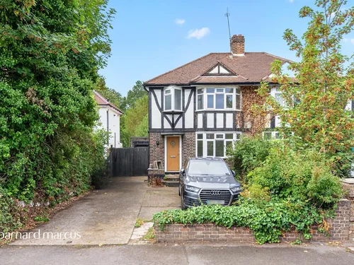 Beverley Way, Londonphoto
