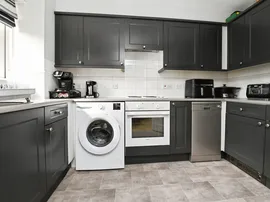 Parkinson Drive, Chelmsford thumb 3