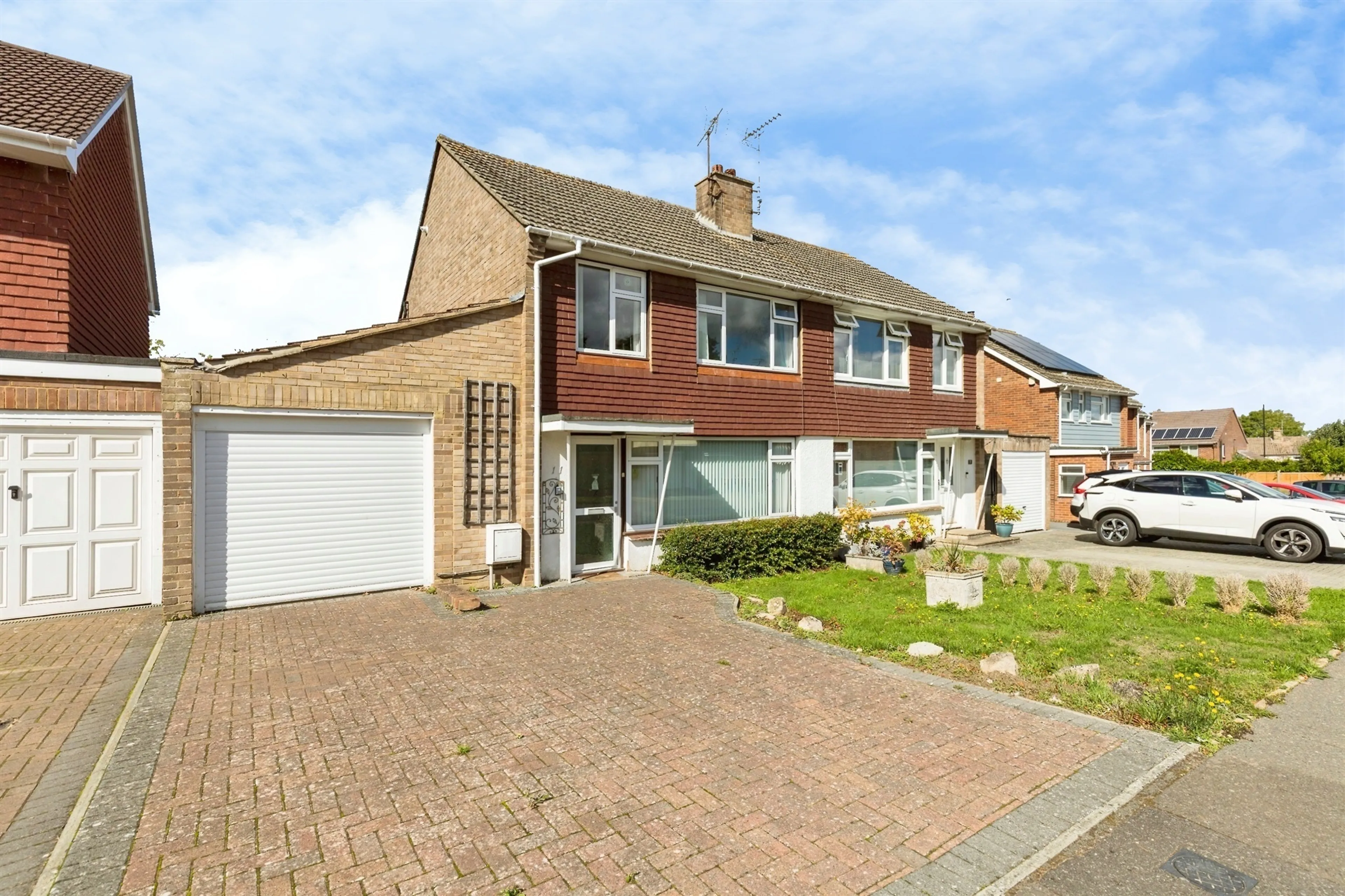 Property photo 0